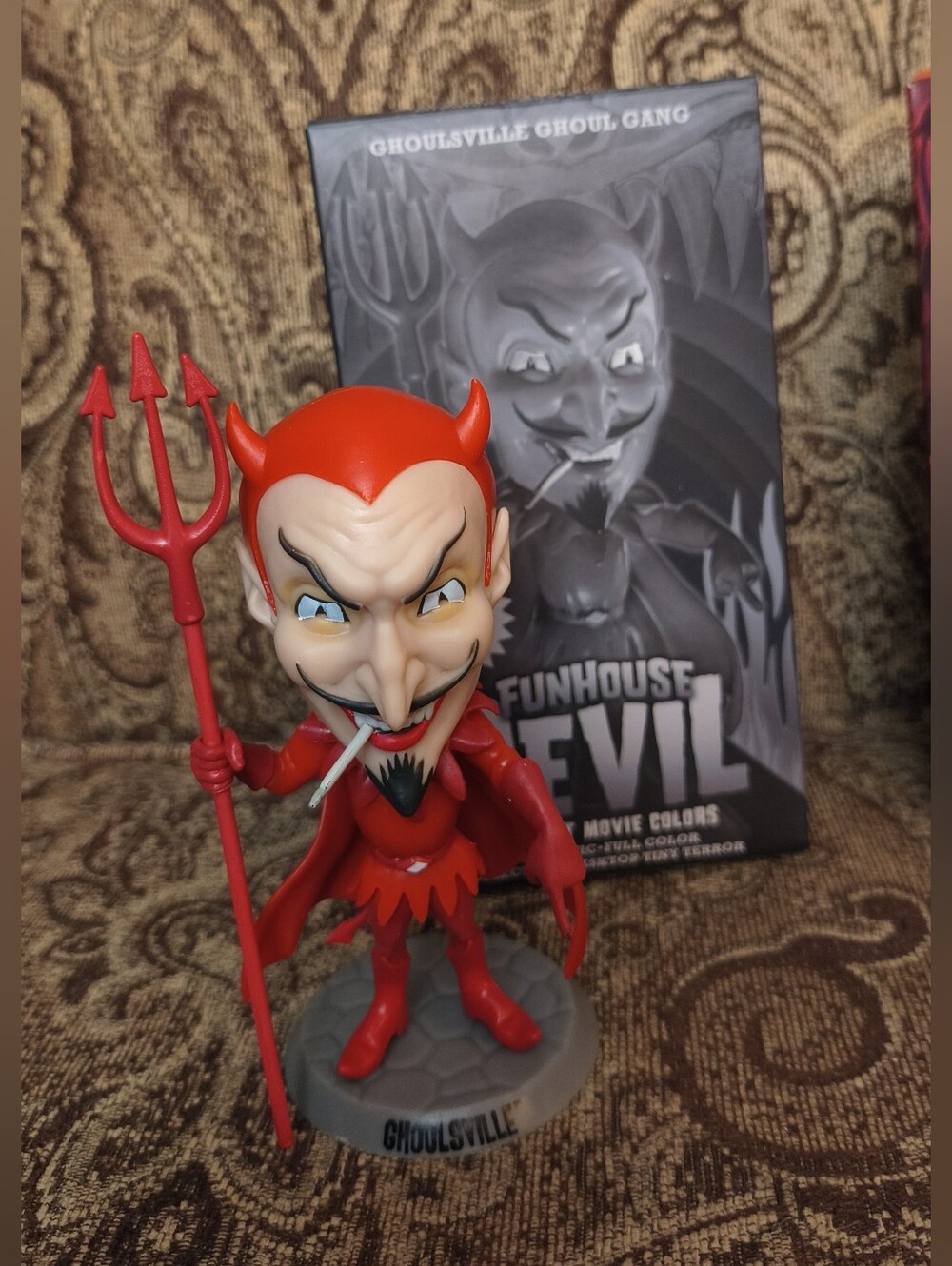 NIB Simply Sinister and Midnight Movie - Funhouse Devil Collectible Figures - Picture 2 of 4